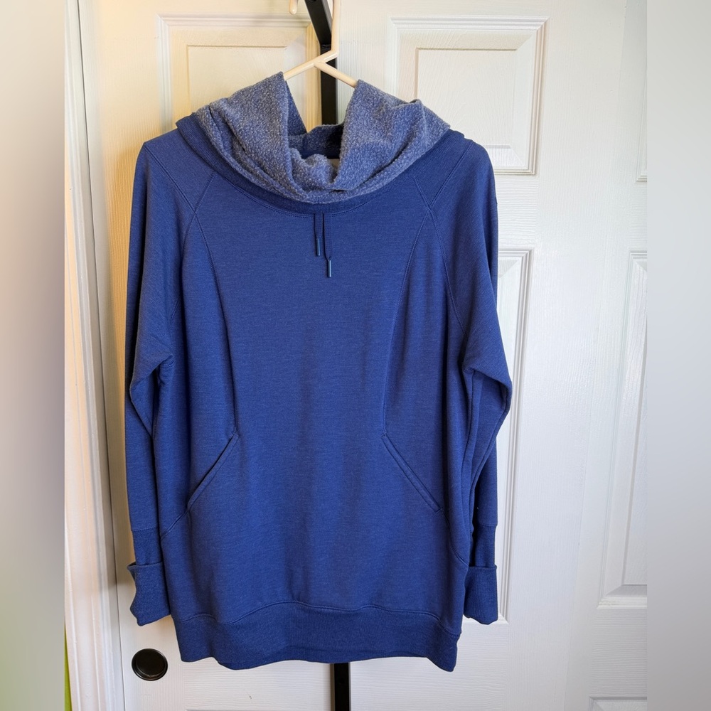 Zella Deep Blue Hooded Sweatshirt, size Medium